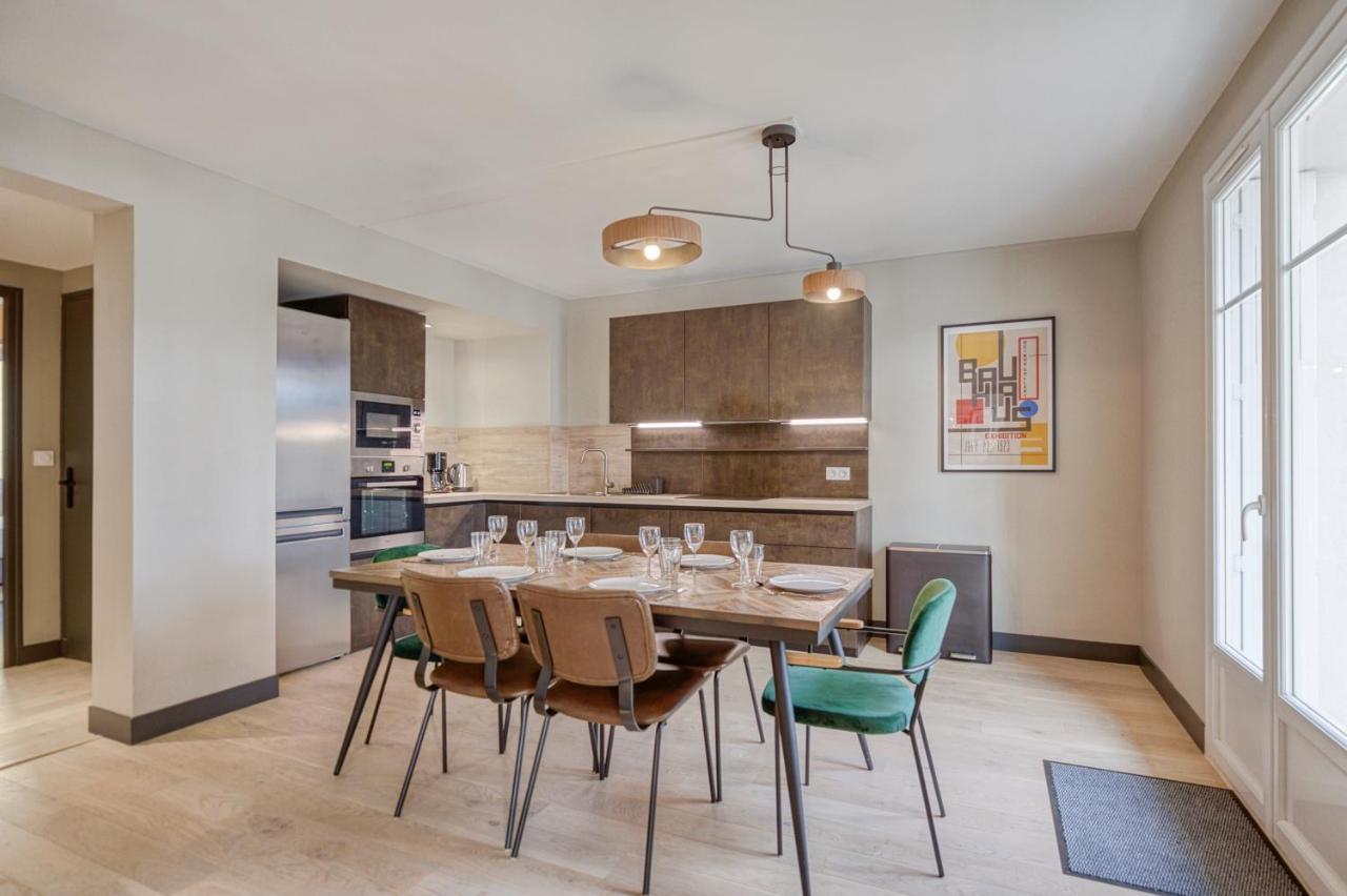 Appartement Le Gambetta - T3 Standing avec Parking, Wifi, Netflix à Laval  Extérieur photo